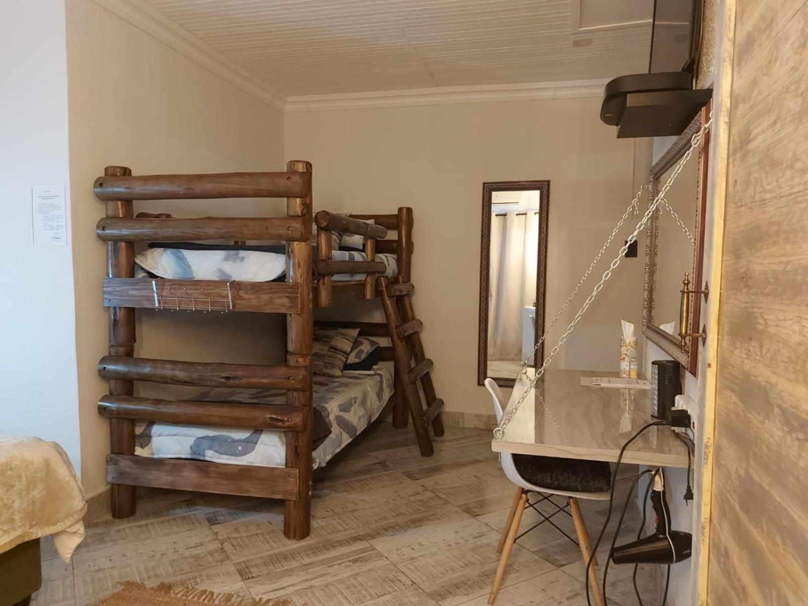 Villa Mariss Guesthouse Kraaifontein Eksteriør bilde