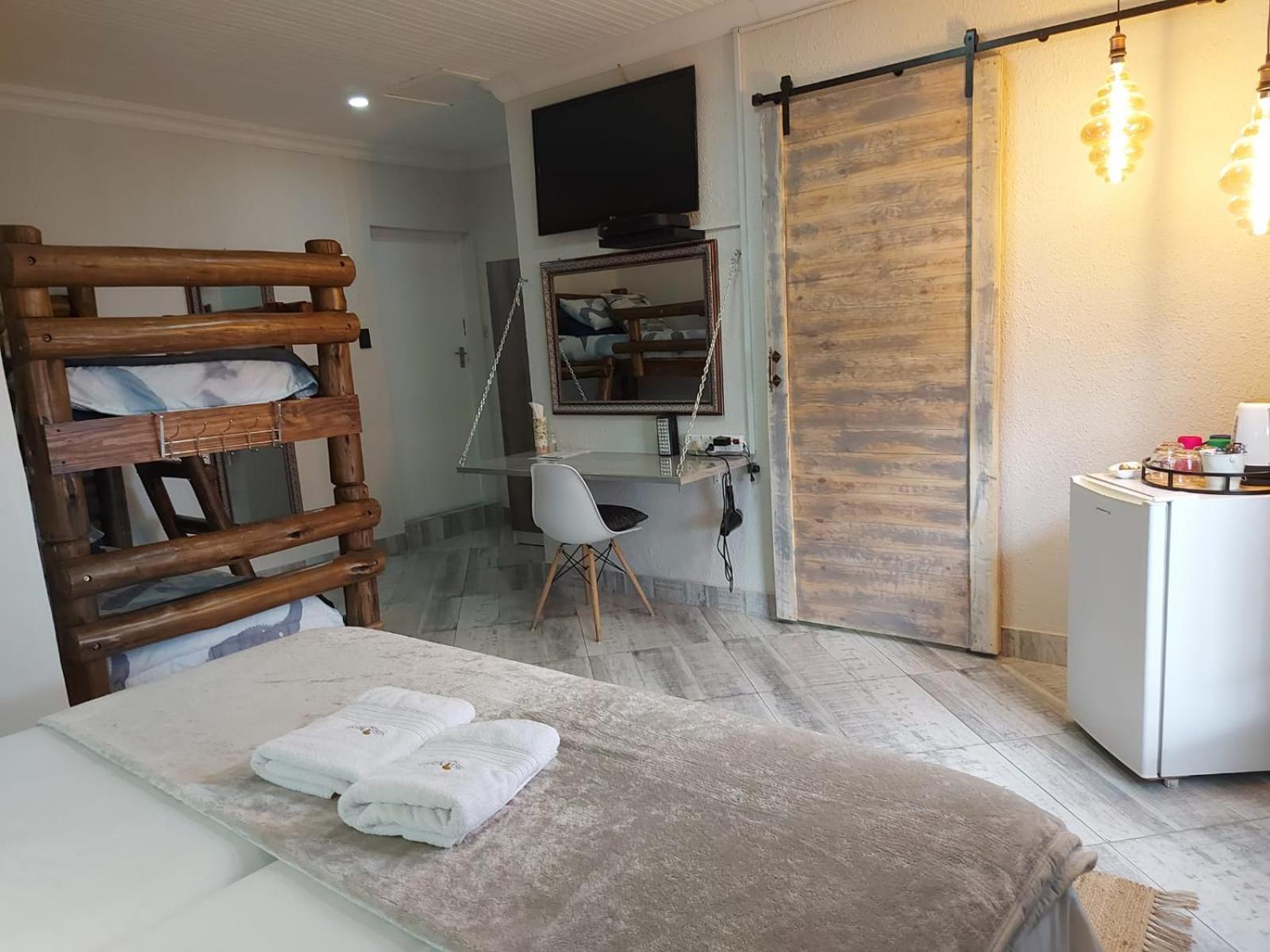 Villa Mariss Guesthouse Kraaifontein Eksteriør bilde