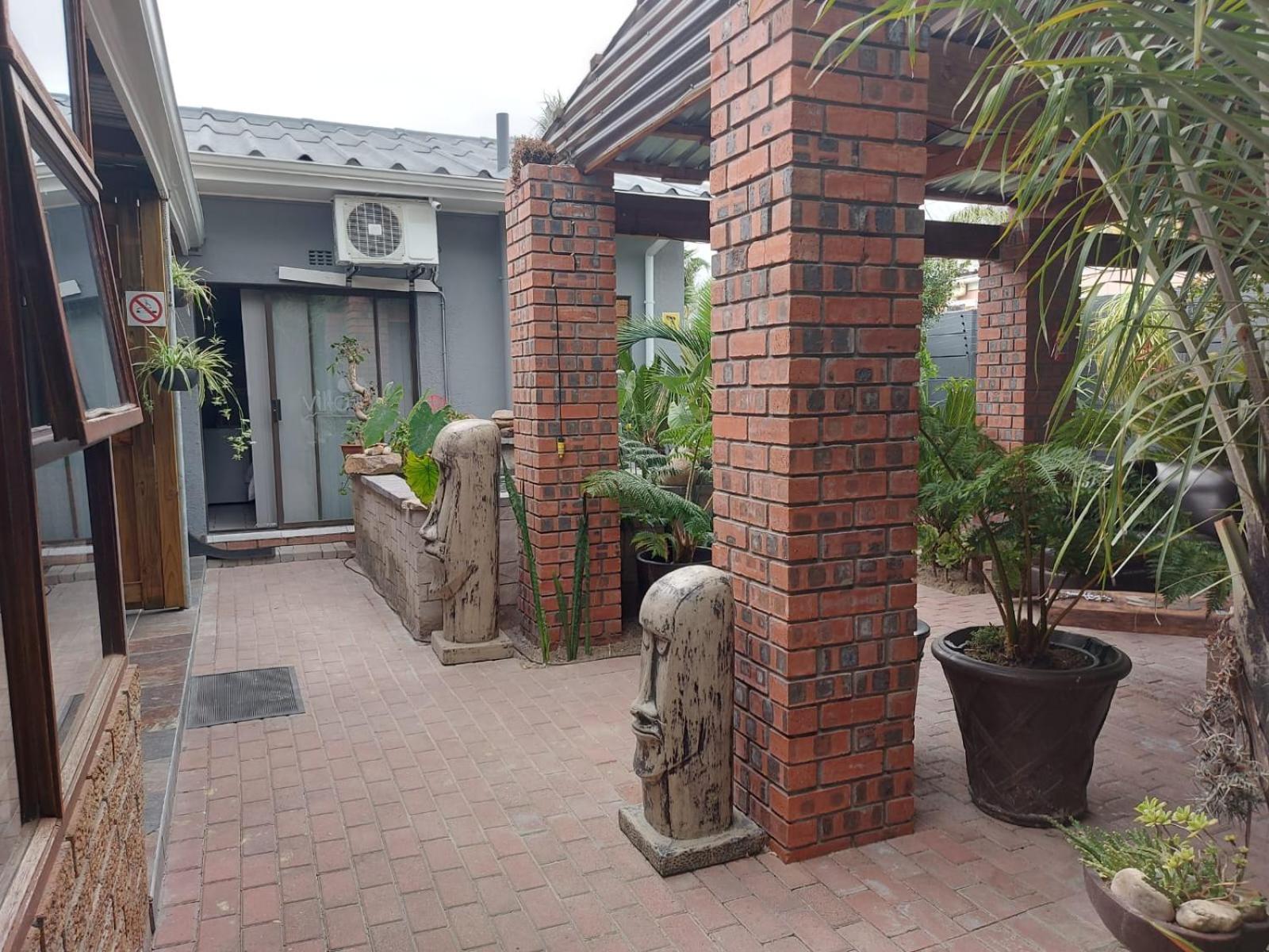 Villa Mariss Guesthouse Kraaifontein Eksteriør bilde