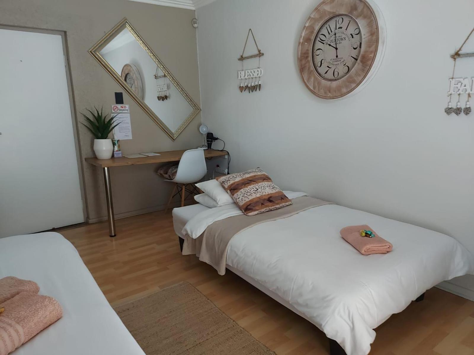 Villa Mariss Guesthouse Kraaifontein Eksteriør bilde